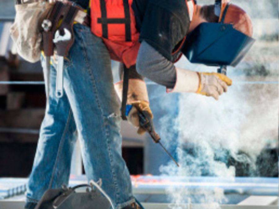 sol-steeldeck-why-use-screws-instead-of-welds.jpg
